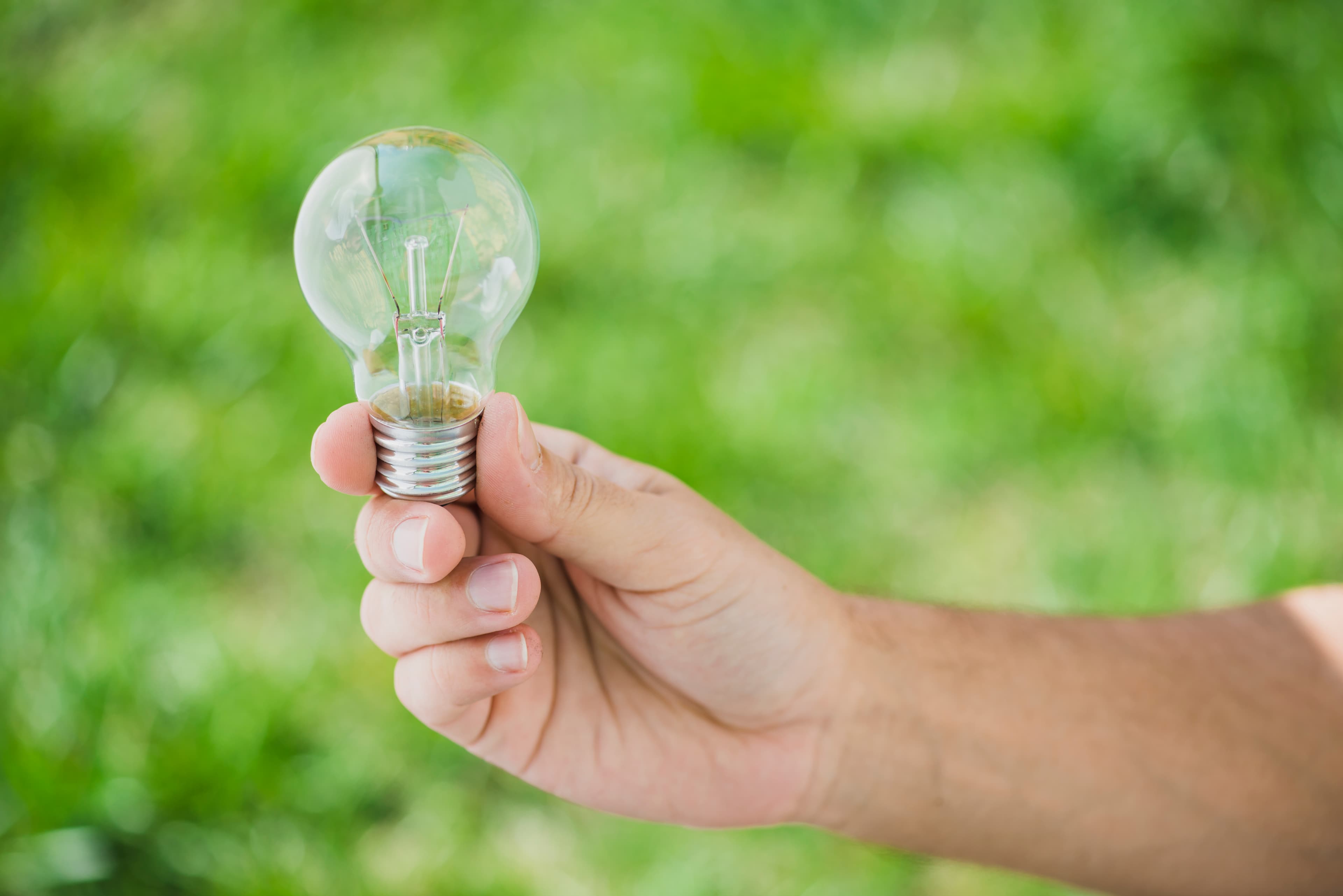 renewableEnergy.energyStorage.hero.aria.background